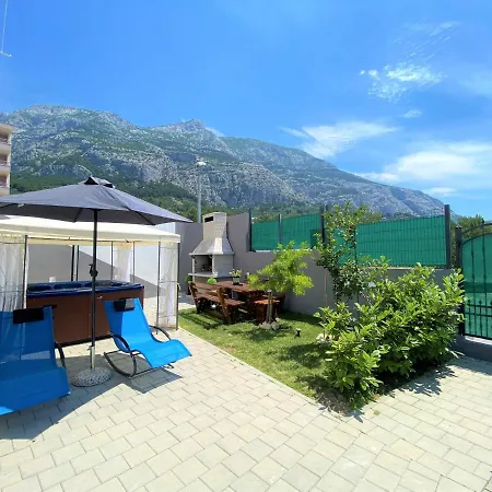 Lux Apartment Sea Shell With Jacuzzi * Makarska
