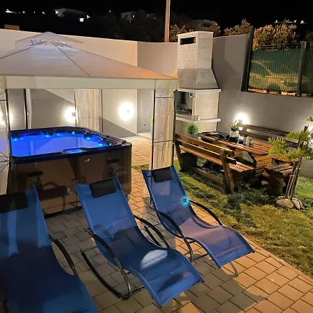 Lux Apartment Sea Shell With Jacuzzi Apartment