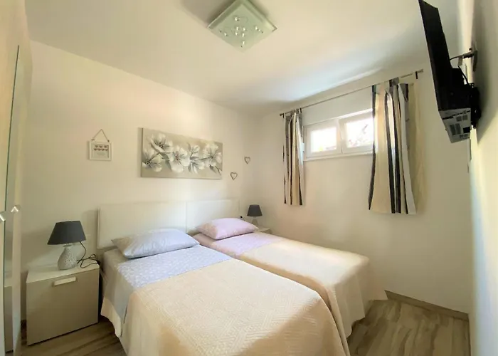 Apartmán Lux Sea Shell With Jacuzzi Makarská